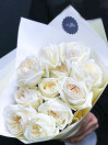 Букет из 11 роз White Ohara
