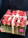 Crystal Box 25 роз "Amsterdam"